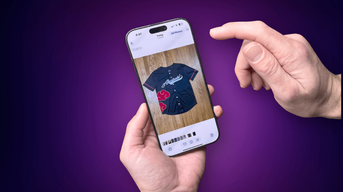 How to Photograph Clothes for Resale: A Reseller’s Guide | Raveival